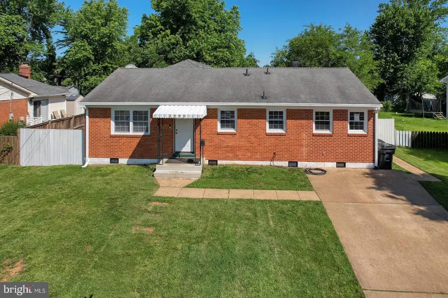 9444 Lafayette Ave, Manassas, VA 20109 - #2