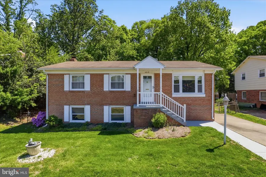 4219 Evergreen Dr, Woodbridge, VA 22193 - #3