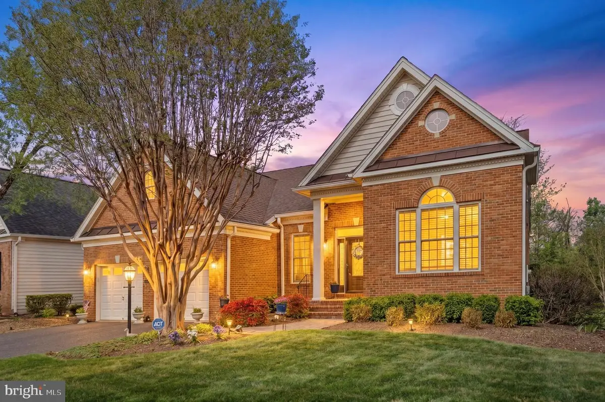 5329 Whitworth Ct, Haymarket, VA 20169 - #1