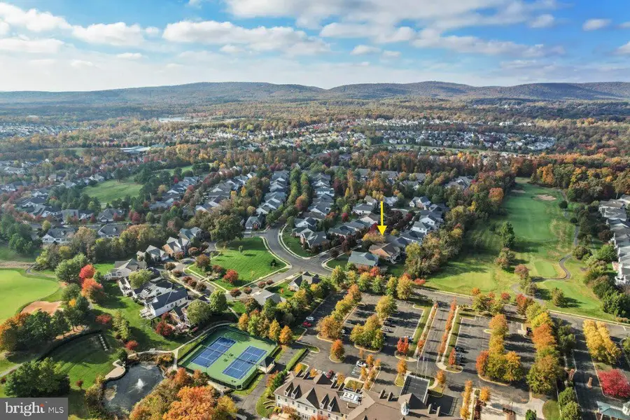 5329 Whitworth Ct, Haymarket, VA 20169 - #3