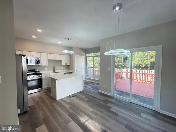 4206 Ashmere Cir, DUMFRIES, VA 22025