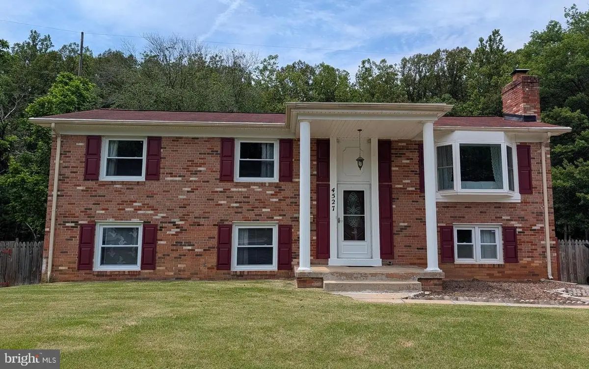 4527 Glendale Rd, Woodbridge, VA 22193 - #1