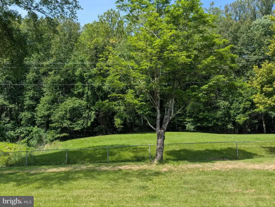 4527 Glendale Rd, Woodbridge, VA 22193 - #2