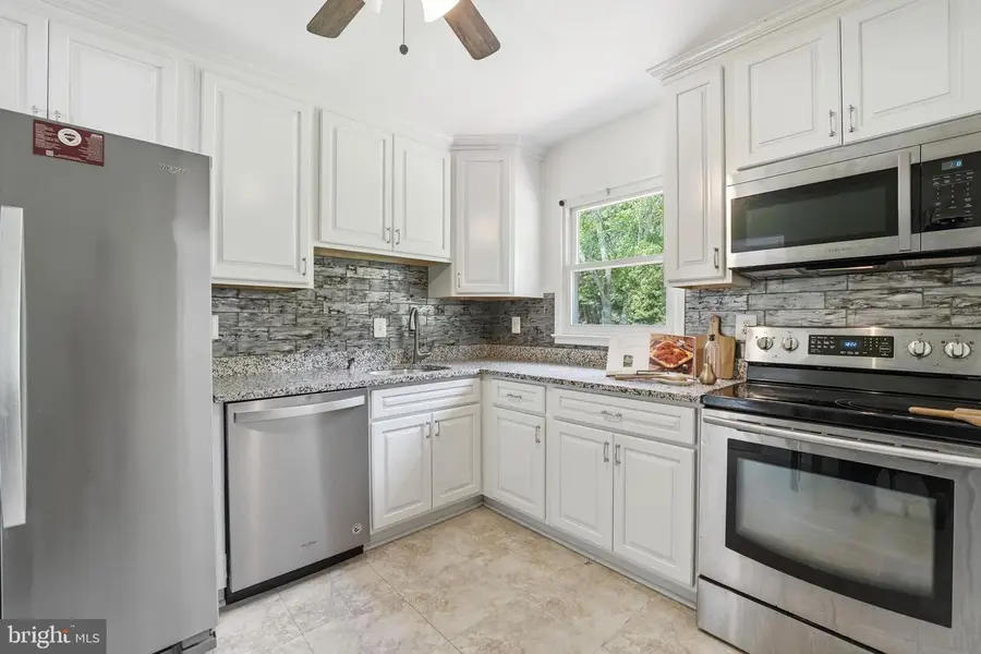 4527 Glendale Rd, Woodbridge, VA 22193 - #3