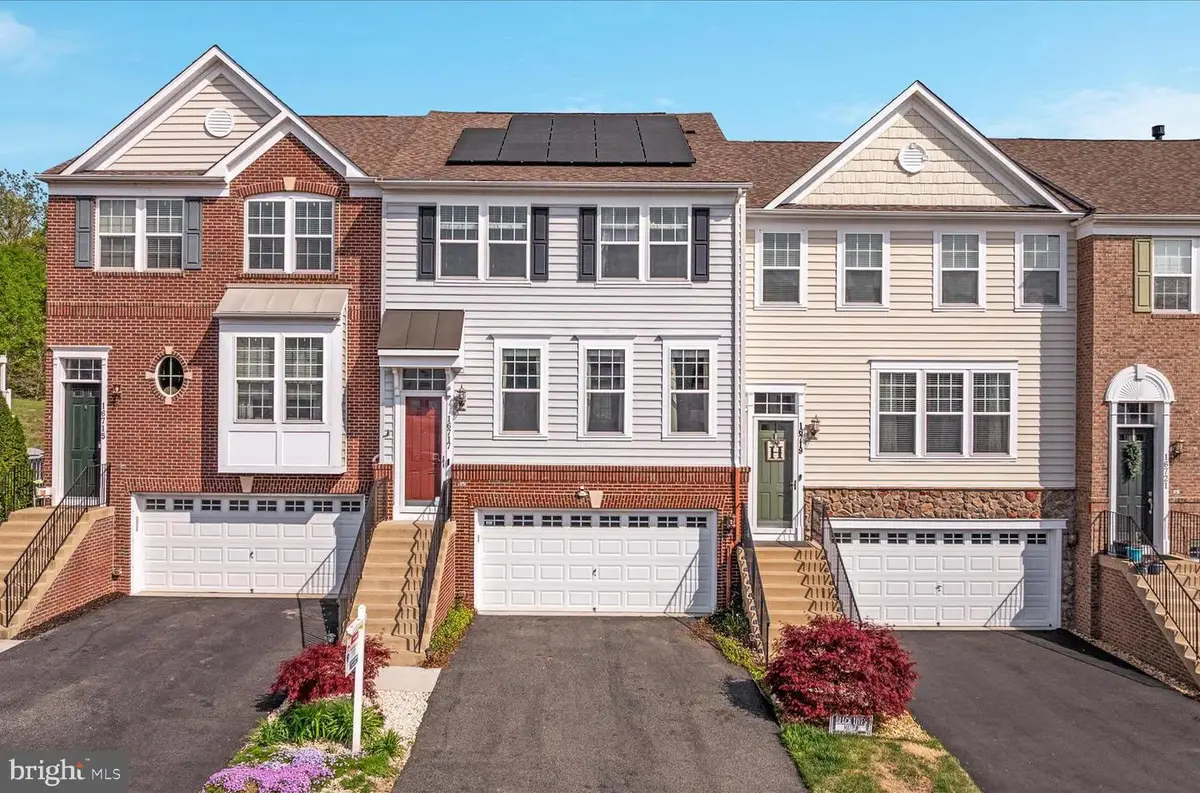 16717 Shackleford Way, Woodbridge, VA 22191 - #1