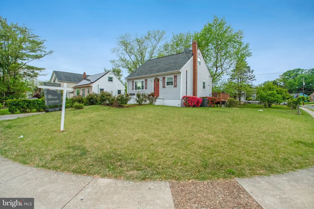 14110 Mount Pleasant Dr, Woodbridge, VA 22191 - #1