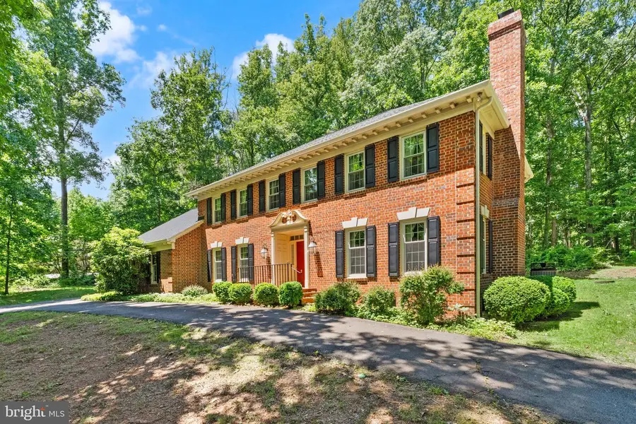 4560 Lynn Forest Dr, Gainesville, VA 20155 - #3