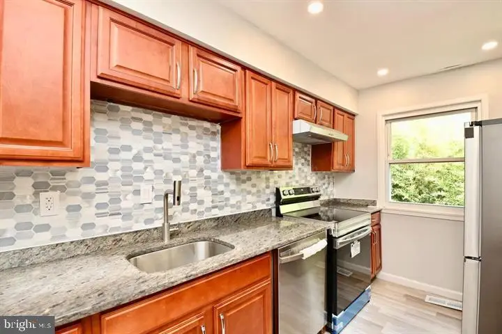 4127 Ferrara Ter, Woodbridge, VA 22193 - #1