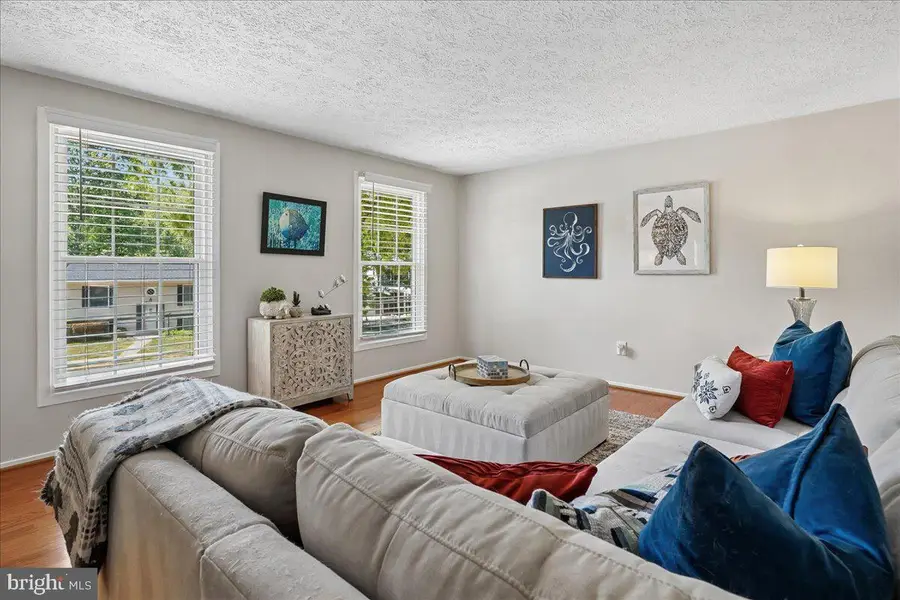 15923 Fairway Dr, Dumfries, VA 22025 - #3
