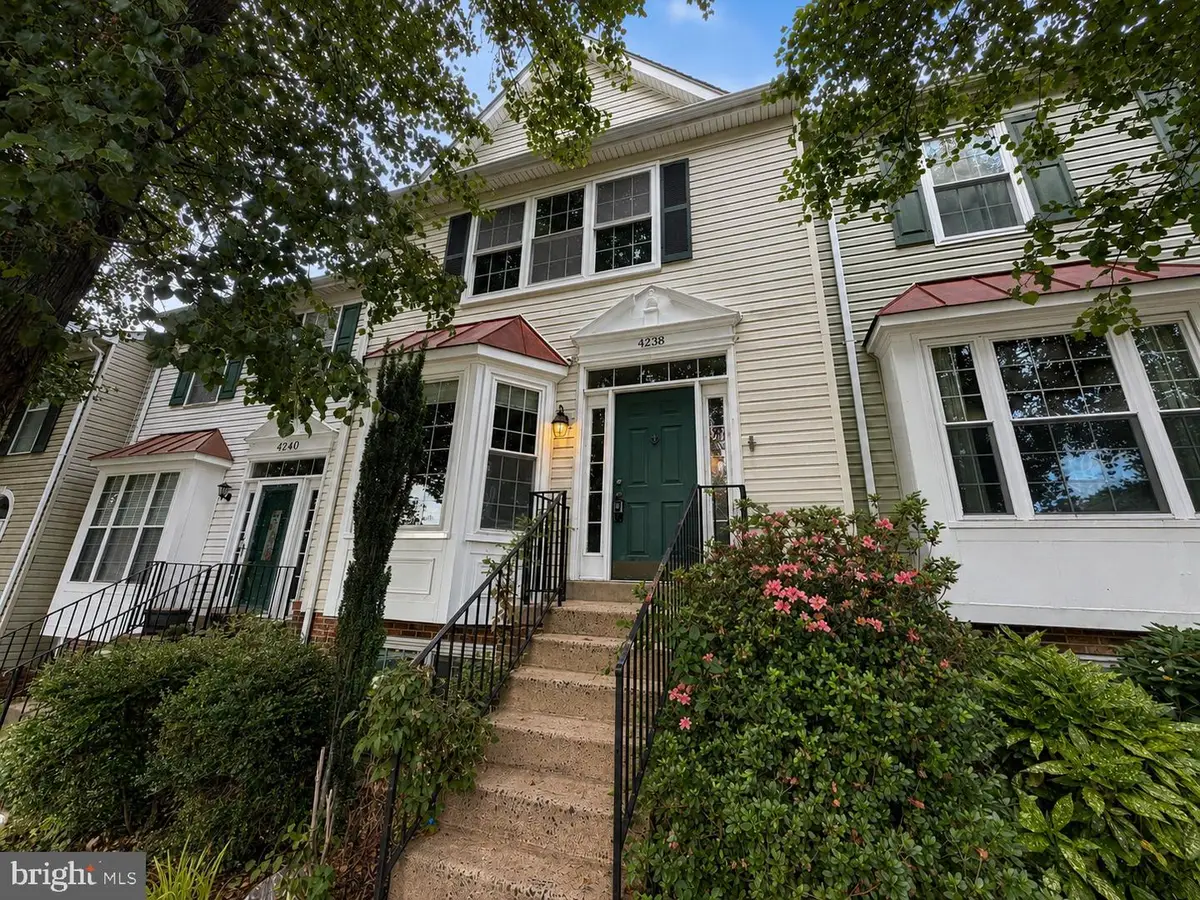 4238 Ashmere Cir, Dumfries, VA 22025 - #1