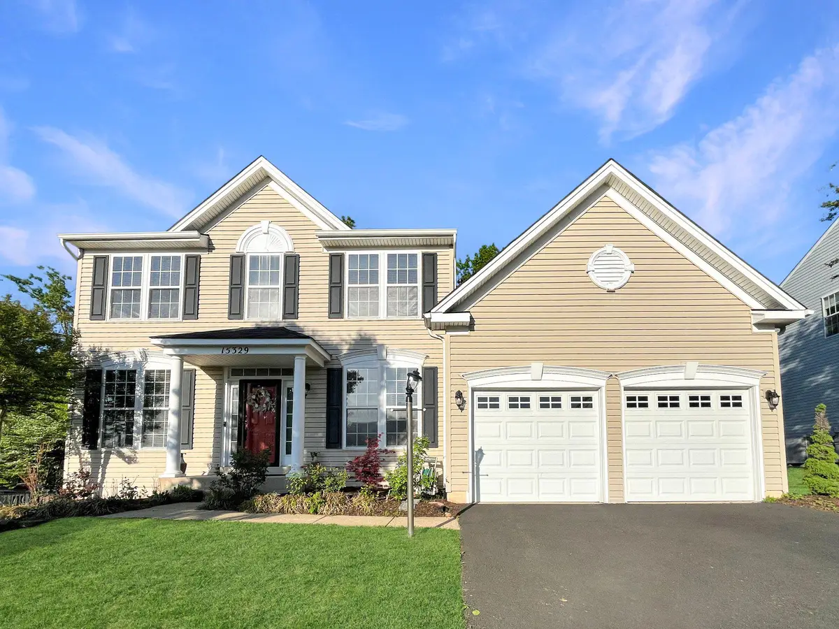 15329 Tina Ln, Woodbridge, VA 22193 - #1