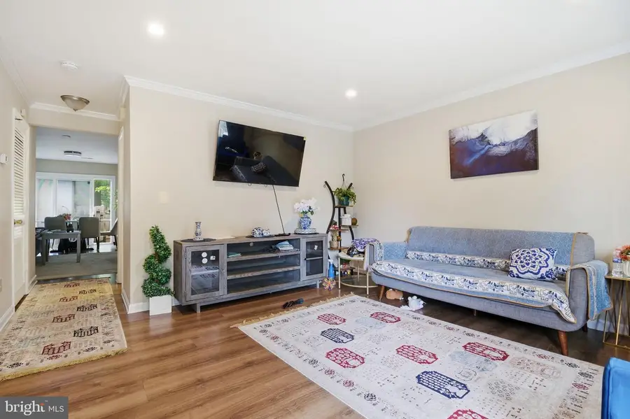 6069 Trident Ln, Woodbridge, VA 22193 - #3