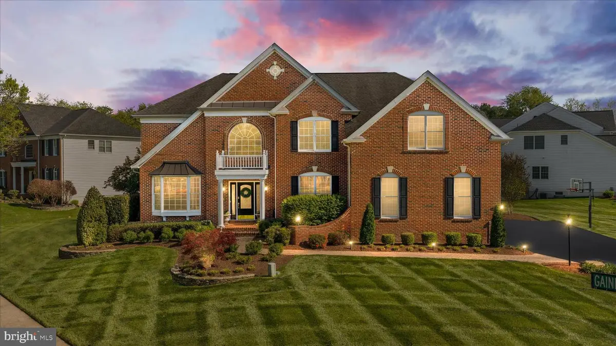 5393 Emmys Mill Ct, Haymarket, VA 20169 - #1