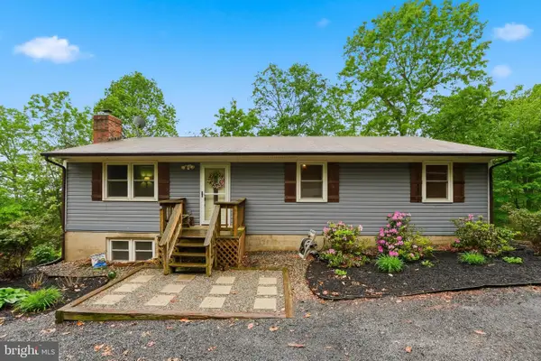 2718 Jackson Dr, HAYMARKET, VA 20169