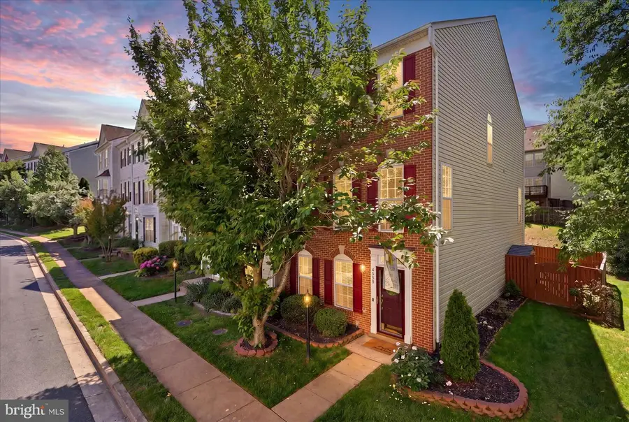 4400 Torrence Pl, Woodbridge, VA 22193 - #2