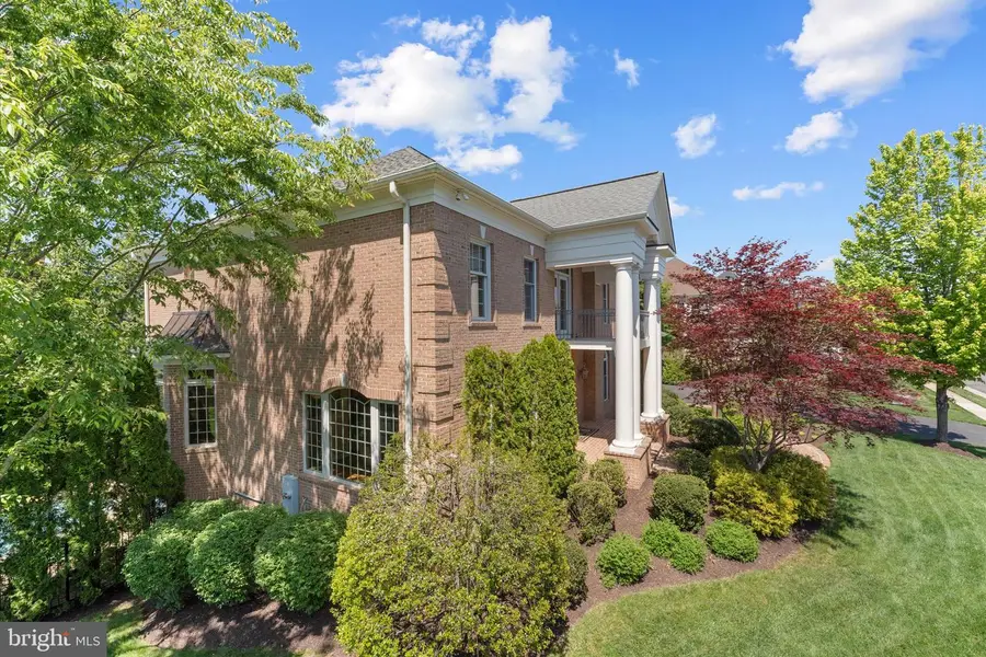 8382 Pedigrue Ct, Gainesville, VA 20155 - #3