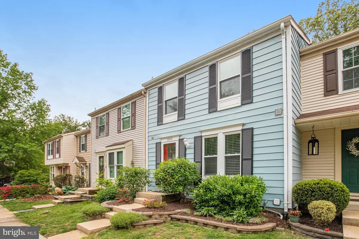 15016 Oak Crest Ct, Dumfries, VA 22025 - #1