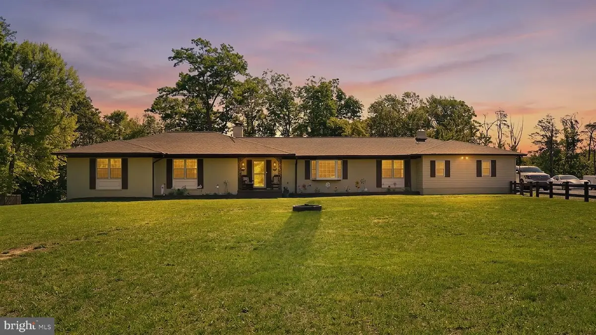 13019 Canova Dr, Manassas, VA 20112 - #1