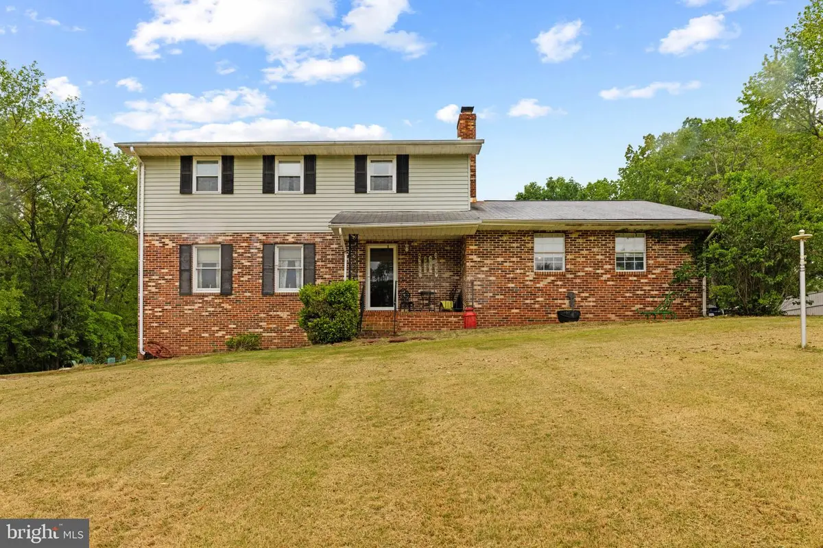 10208 Oxfordshire Dr, Nokesville, VA 20181 - #1