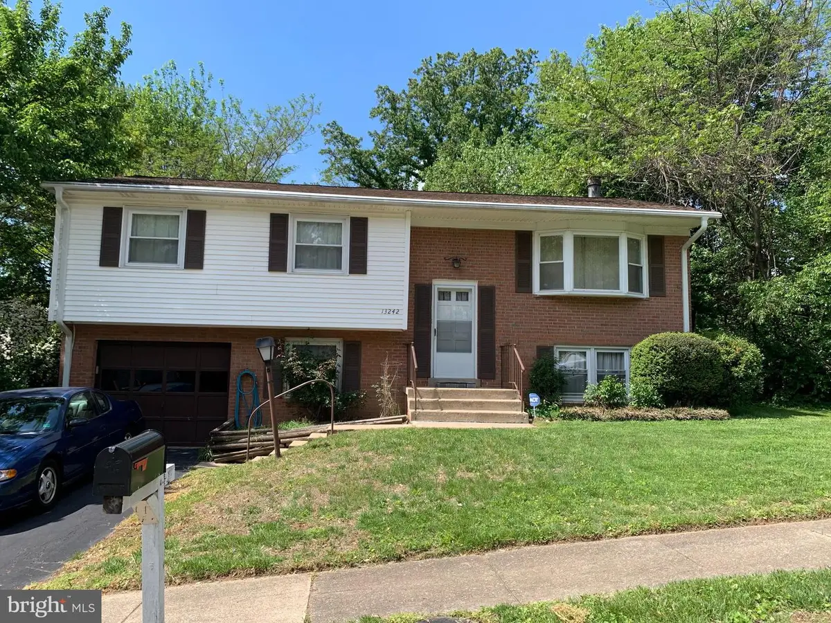 13242 Kurtz Rd, Woodbridge, VA 22193 - #1