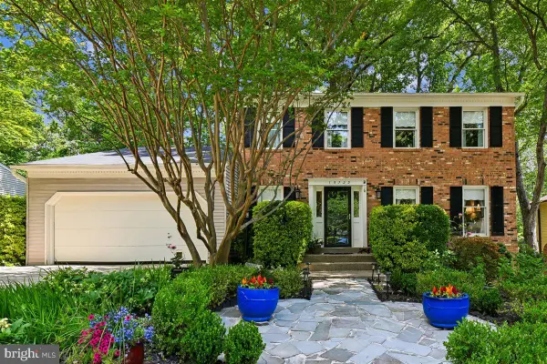 15723 Brandywine Rd, DUMFRIES, VA 22025