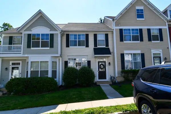 11627 Nellings Pl, WOODBRIDGE, VA 22192