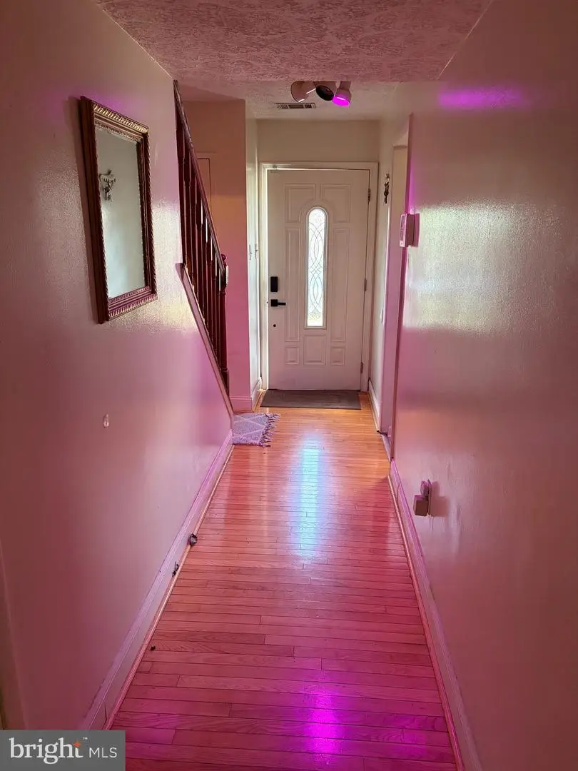 1391 Ironwood St, Woodbridge, VA 22191 - #3