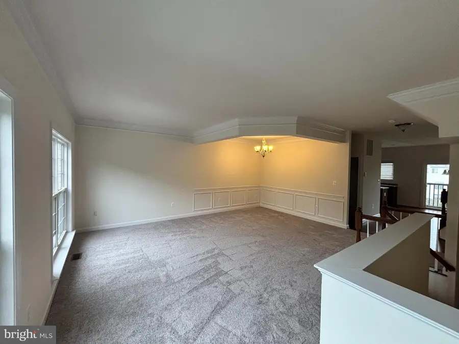6092 Popes Creek Pl, Haymarket, VA 20169 - #3