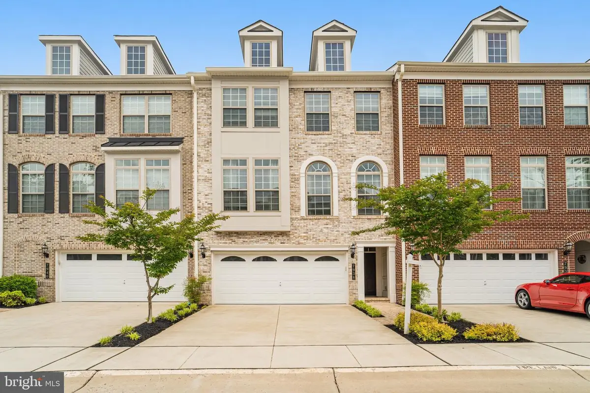 7938 Turtle Creek Cir, Gainesville, VA 20155 - #1