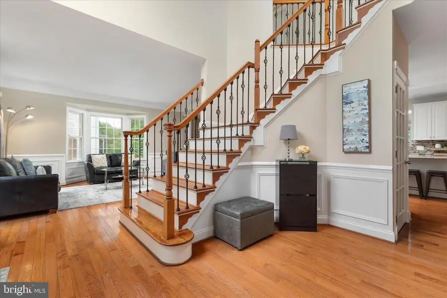 5586 Tucson Ct, Haymarket, VA 20169 - #2