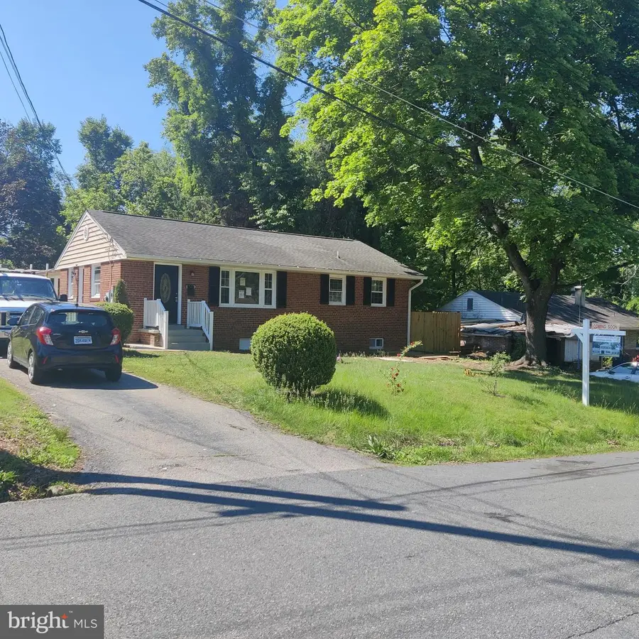 1419 E St, Woodbridge, VA 22191 - #3