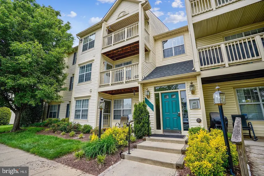 11002 Koman Cir #301, Manassas, VA 20109 - #2
