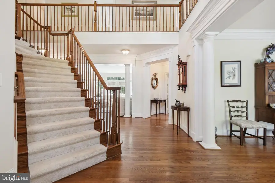 4765 Charter Ct, Woodbridge, VA 22192 - #2