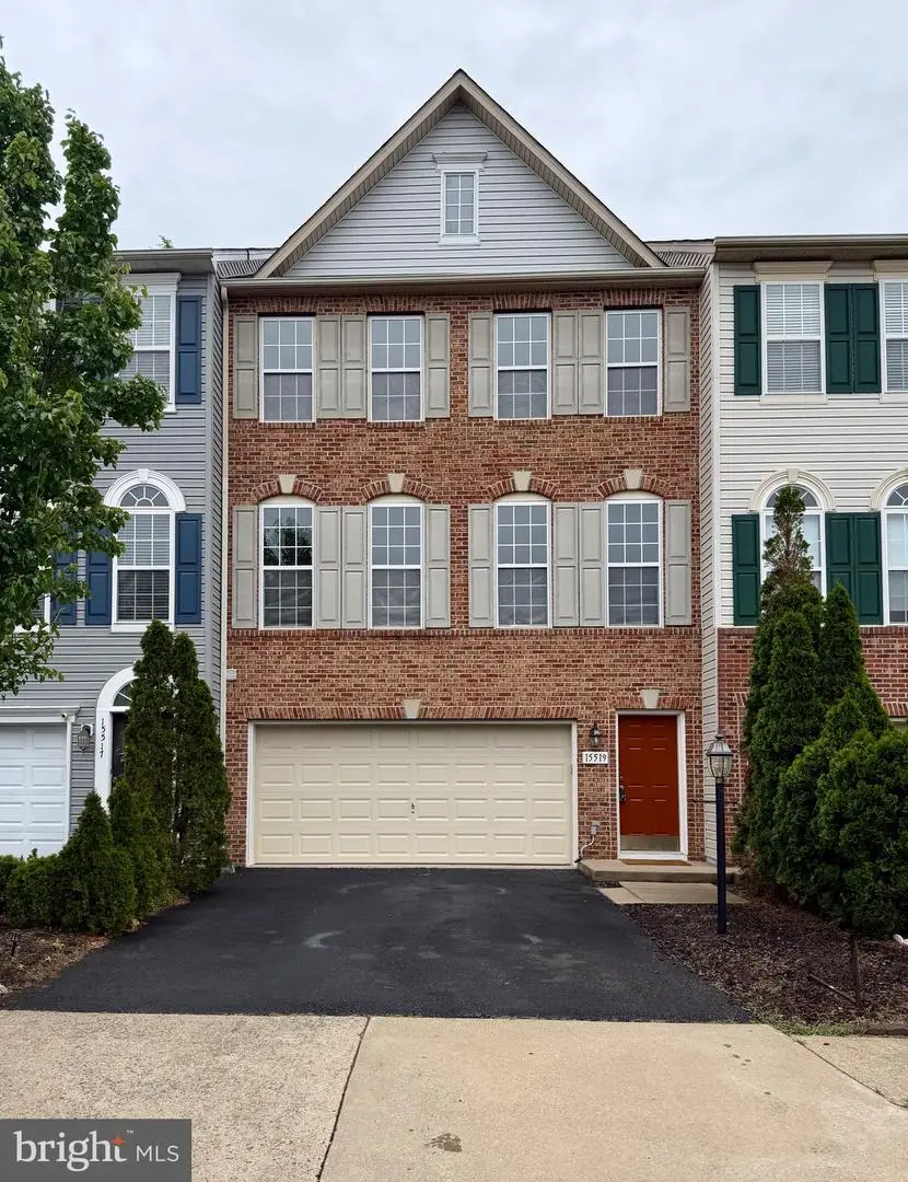 15519 Exmore Ct, Woodbridge, VA 22191 - #1