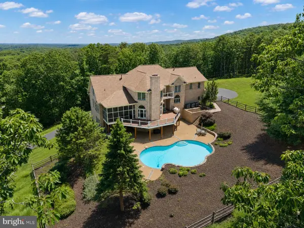 17030 Thousand Oaks Dr, HAYMARKET, VA 20169