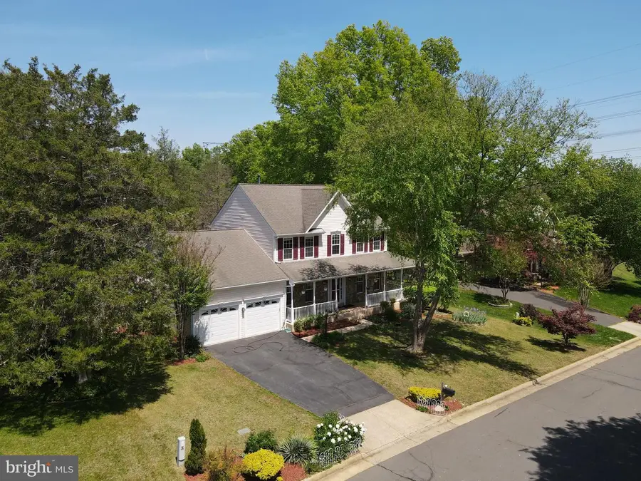 9451 Weathersfield Dr, Bristow, VA 20136 - #2