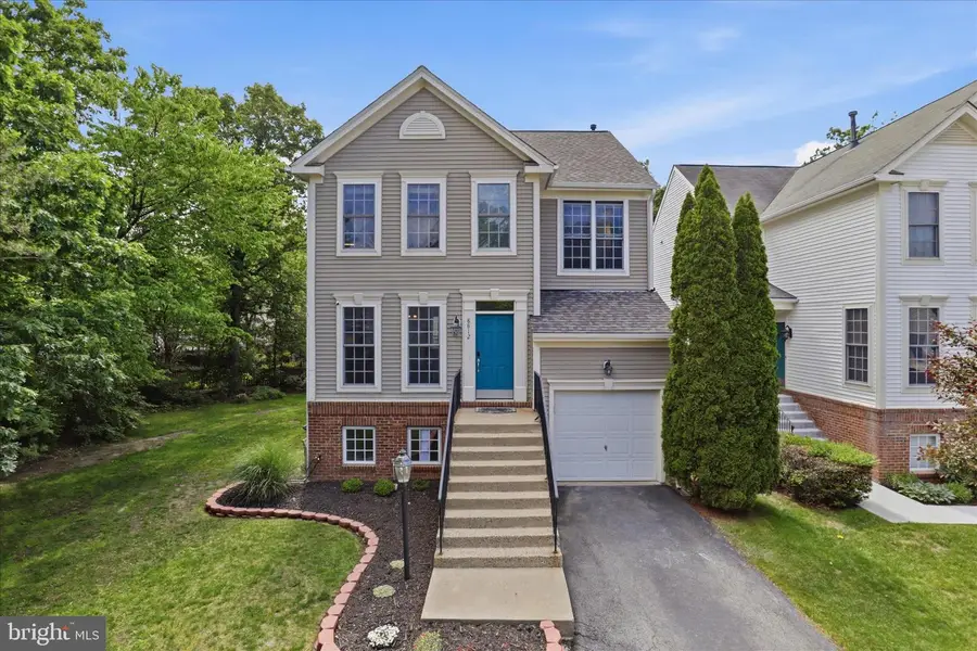 8812 Fenimore Pl, Bristow, VA 20136 - #2