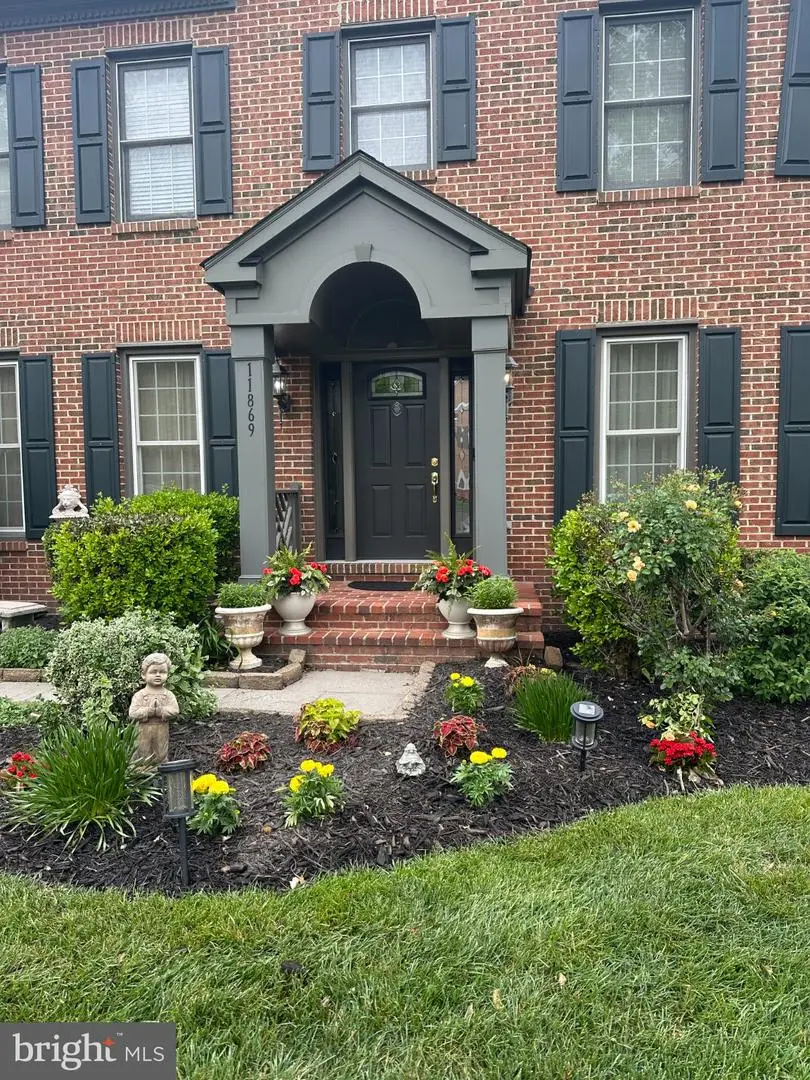 11869 Chanceford Dr, Woodbridge, VA 22192 - #2