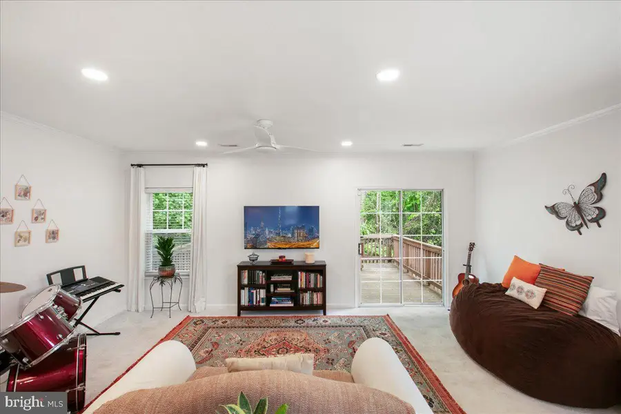 15054 Galapagos Pl, Woodbridge, VA 22193 - #2