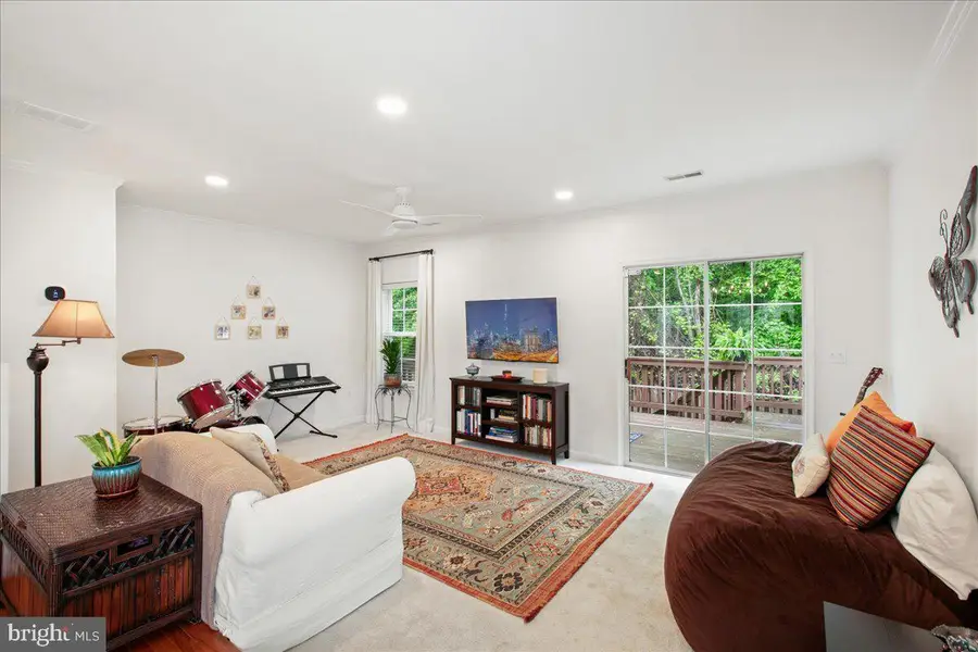 15054 Galapagos Pl, Woodbridge, VA 22193 - #3