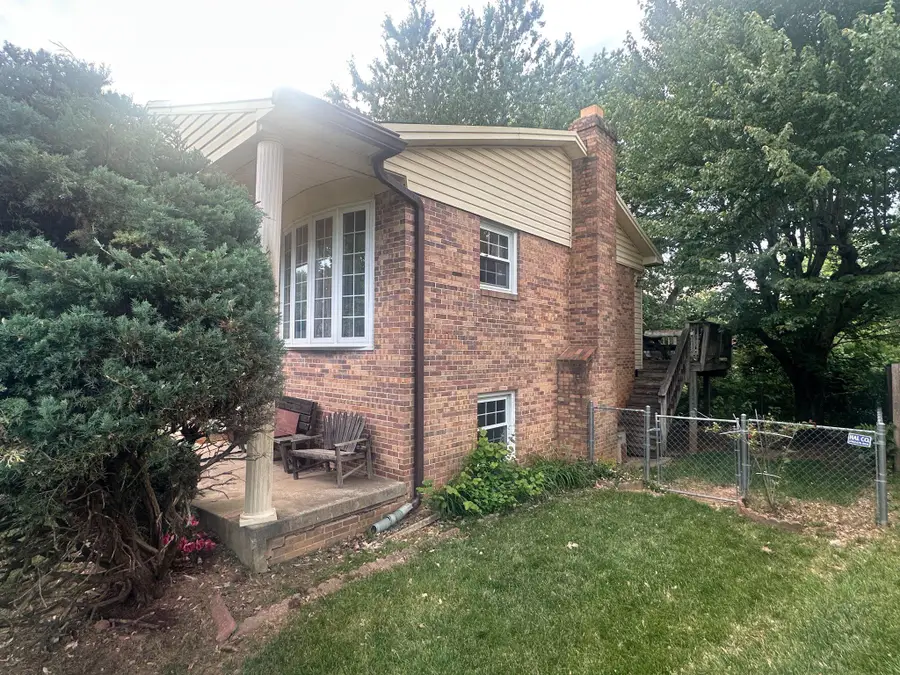 4724 Kellogg Dr, Woodbridge, VA 22193 - #3