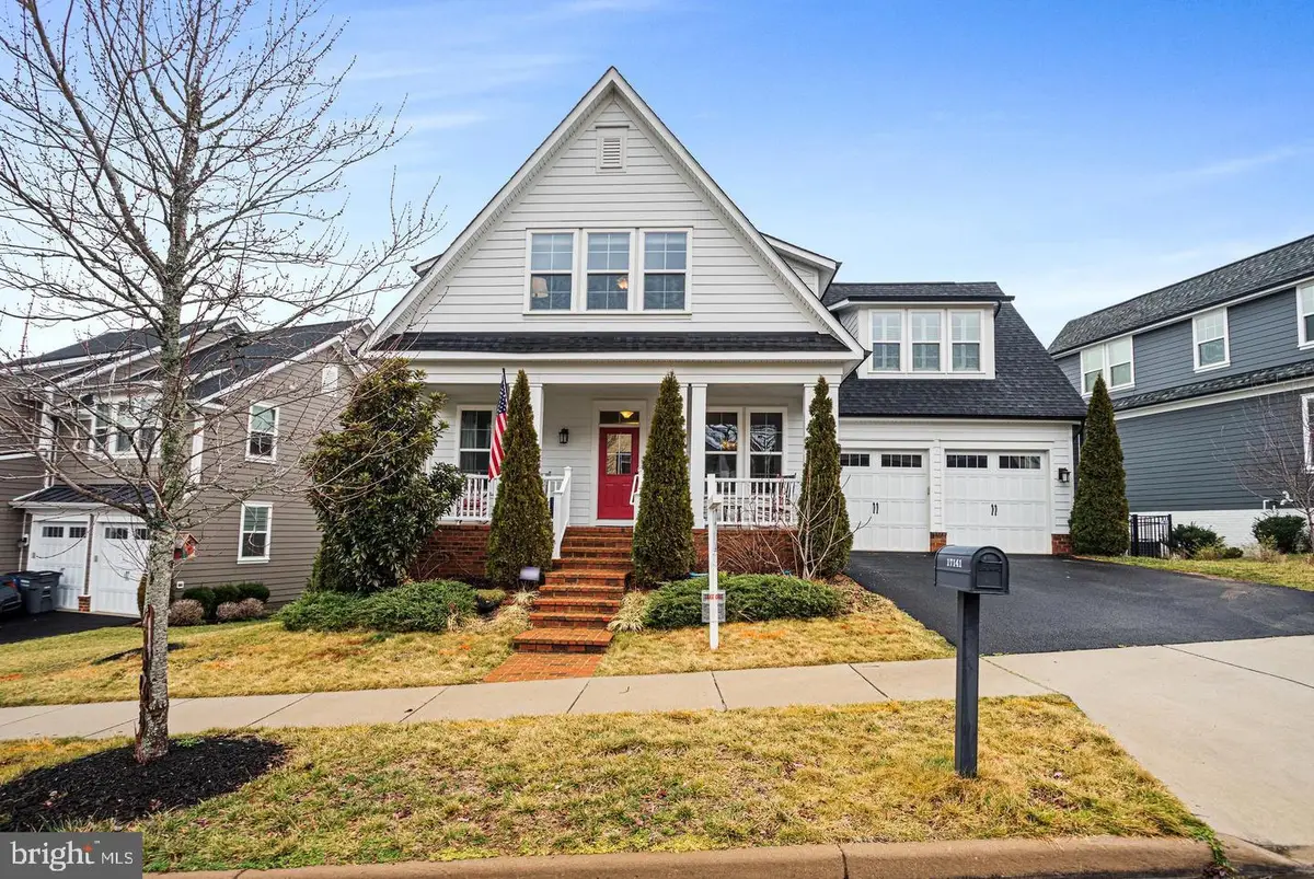 17141 Gullwing Dr, Dumfries, VA 22026 - #1