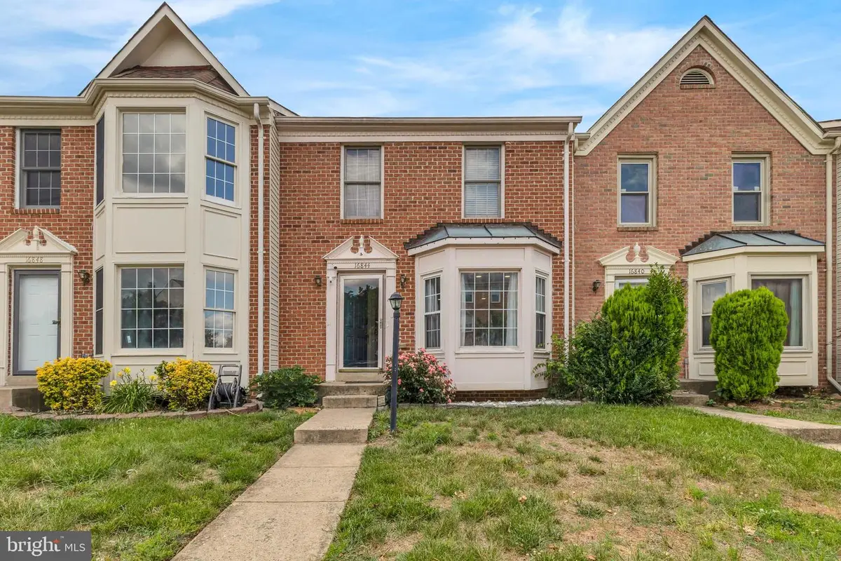 16844 Winston Ln, Woodbridge, VA 22191 - #1