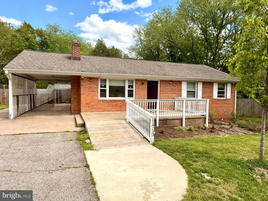 11713 Bradley Forest Rd, Manassas, VA 20112 - #2