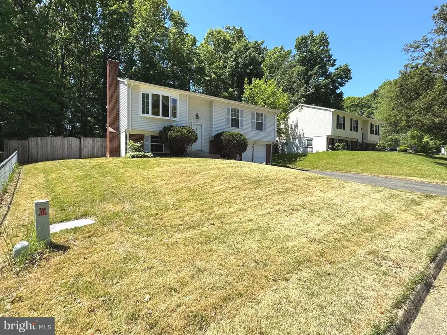 5597 Shannon Ct, Woodbridge, VA 22193 - #2