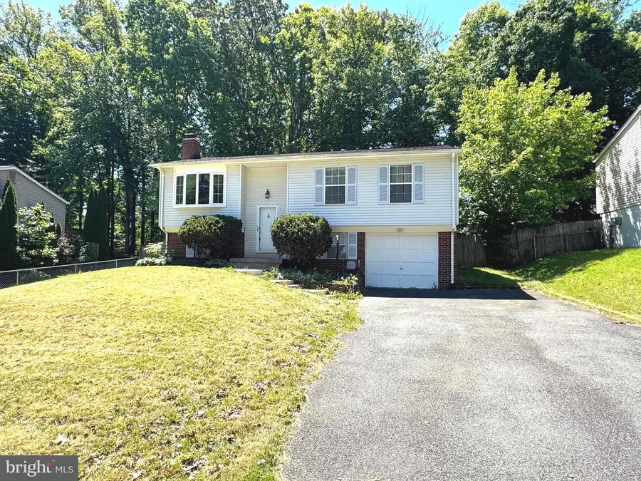 5597 Shannon Ct, Woodbridge, VA 22193 - #3