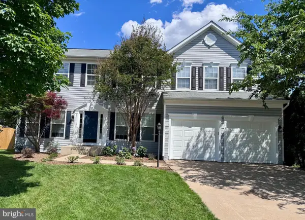8571 Rothbury Dr, BRISTOW, VA 20136
