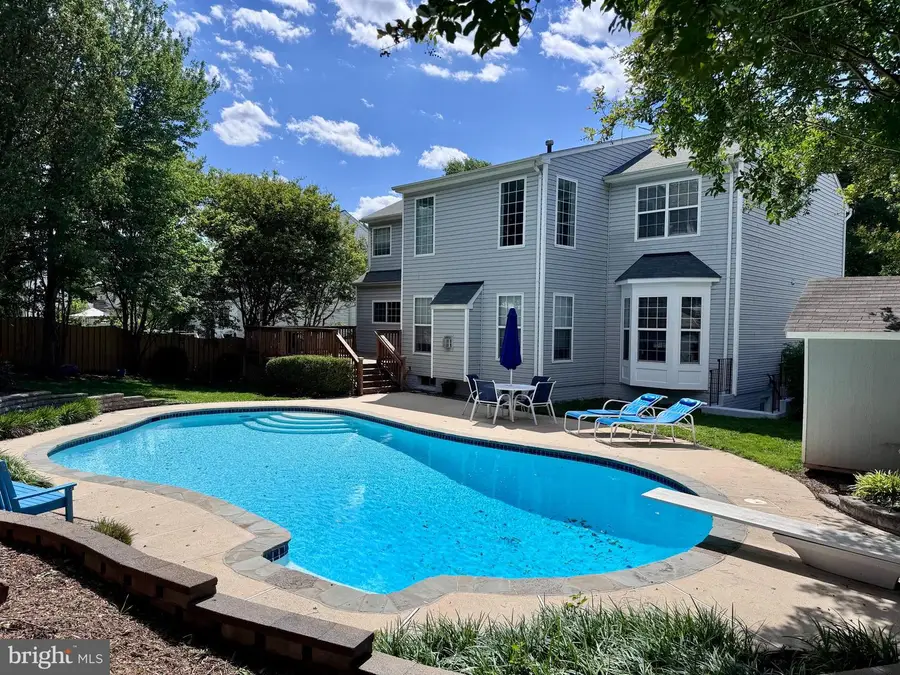 8571 Rothbury Dr, Bristow, VA 20136 - #2