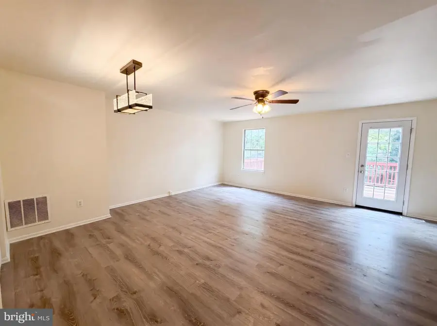 8641 Centerton Ln, Manassas, VA 20111 - #3