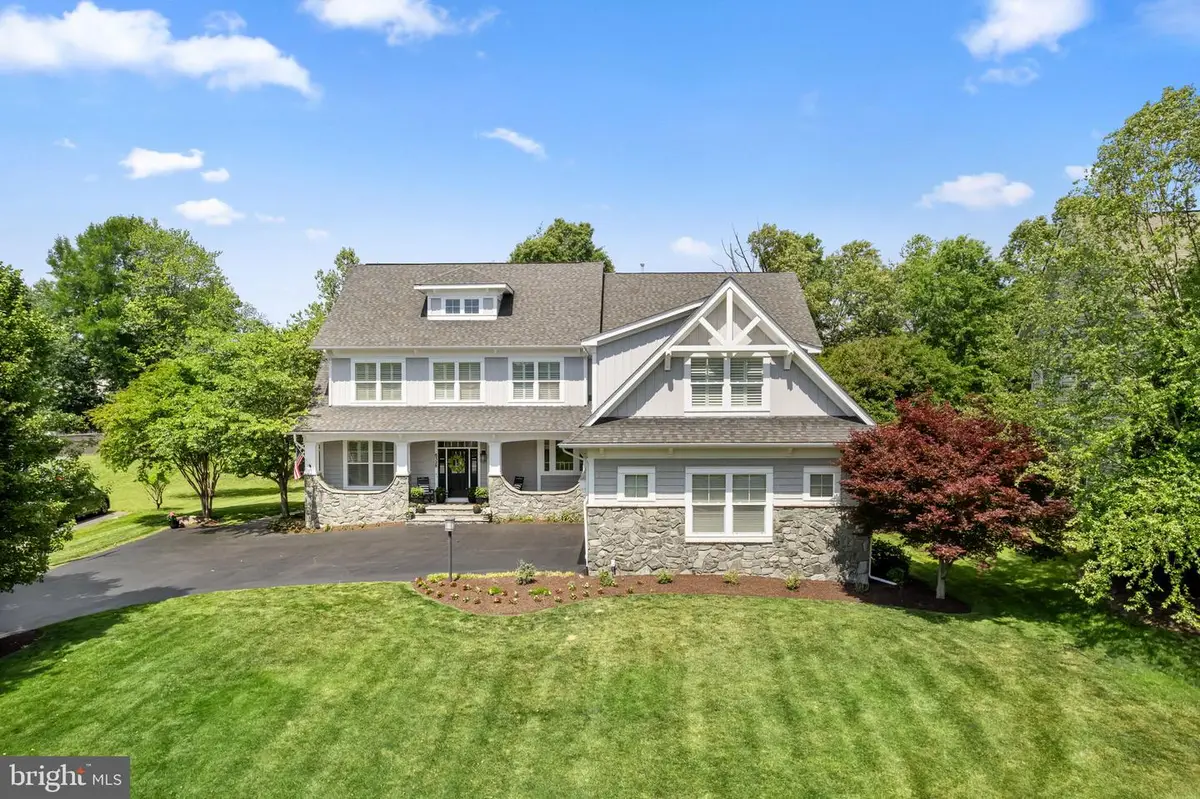8328 Pine Knott Ct, Gainesville, VA 20155 - #1